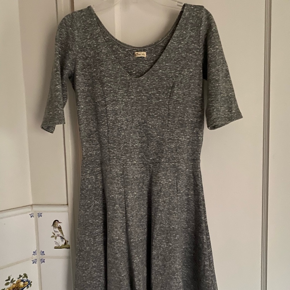 Hollister short sleeve gray skater dress